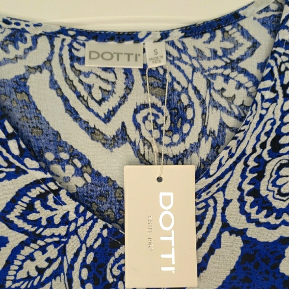 Blue and White Paisley Cover Up Dress - Picture 8 of 13